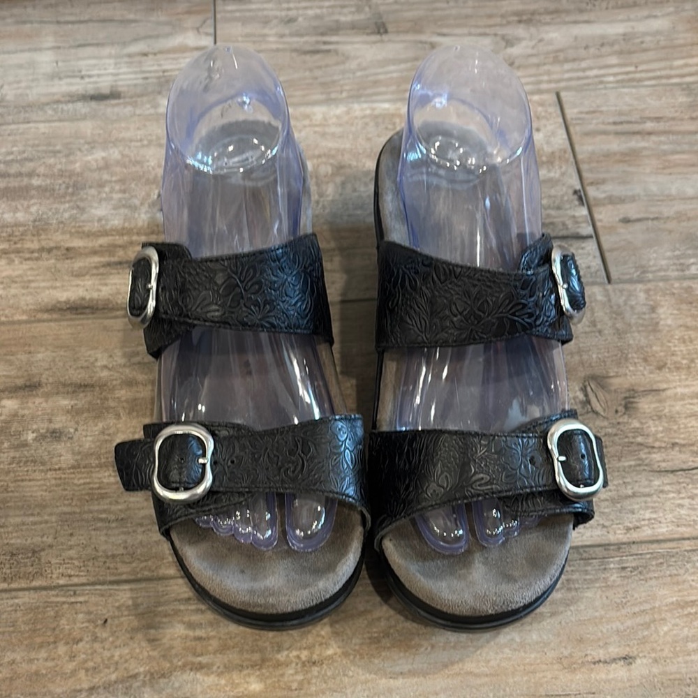 Dansko Black Women's Sandals with Buckle Detail